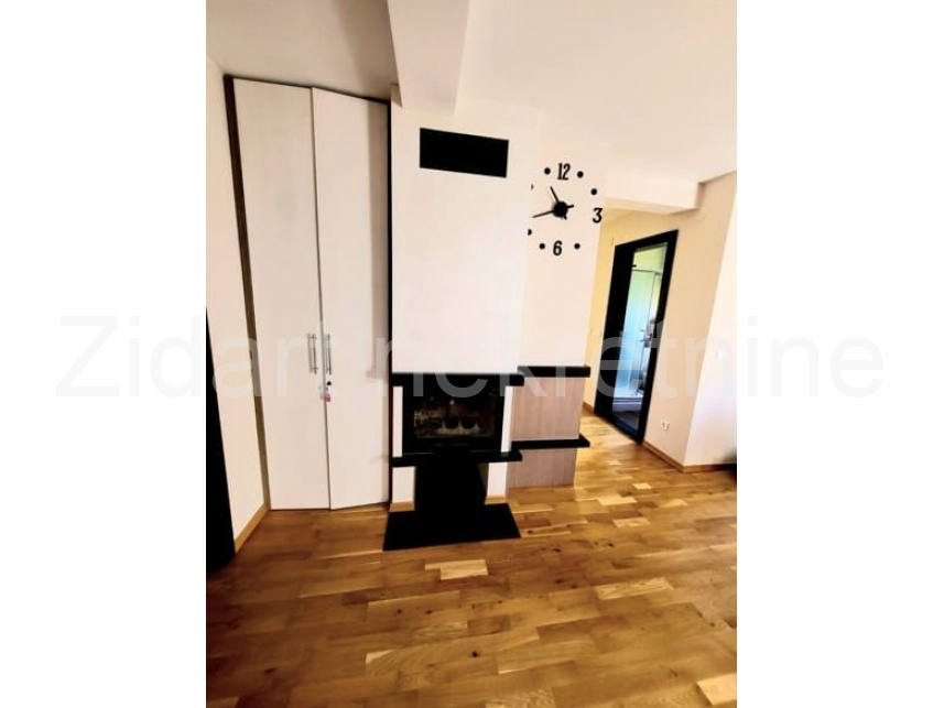 Квартира, 462 м², 76 000$ — FAKTOR